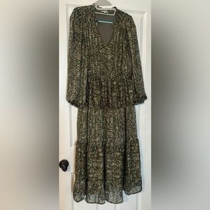 Umgee Olive Paisley Midi Dress, Size M